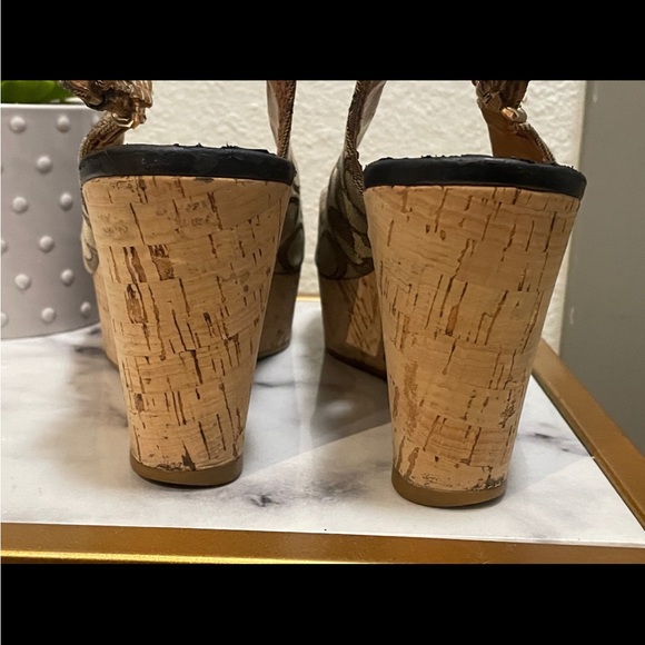 COACH Ferry Khaki Signature Canvas Open Toe Cork Platform Wedge Sandals - Picture 3 of 9